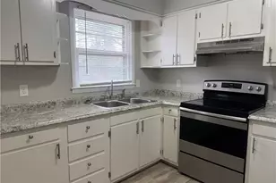 2319 Albright Dr, Greensboro, NC 27408 - Photo 12