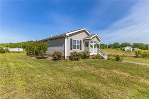 2281 Farmington Rd, Mocksville, NC 27028 - Photo 2