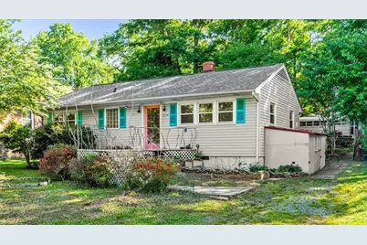 2714 Evergreen Drive, Greensboro, NC 27408 - Photo 2
