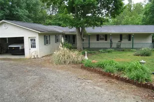 1055 Zack Dr, Pilot Mountain, NC 27041 - Photo 2