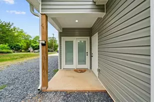 113 Sunset Dr, Randleman, NC 27317 - Photo 24