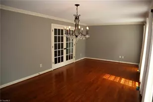 1219 Foxfire Dr, Greensboro, NC 27410 - Photo 44
