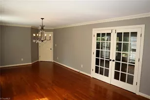 1219 Foxfire Dr, Greensboro, NC 27410 - Photo 46