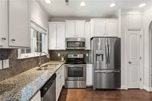 661 Nikyle Cir, High Point, NC 27265 - Photo 4