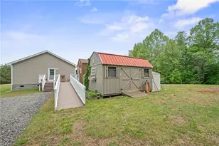 2517 Horseshoe Road, Westfield, NC 27053 - Photo 32