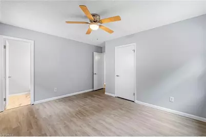 810 Pinoak Road, Greensboro, NC 27455 - Photo 18