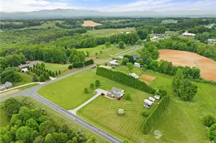 1812 Cadle Ford Rd, Mount Airy, NC 27030 - Photo 28