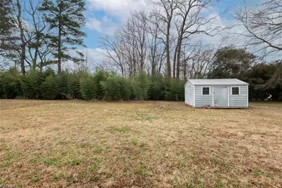 1312 Rotherwood Road, Greensboro, NC 27406 - Photo 6