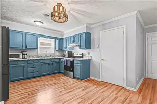 1312 Rotherwood Rd, Greensboro, NC 27406 - Photo 16