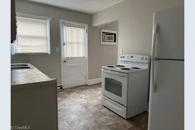 1015 Richland Street #A, High Point, NC 27107 - Photo 4
