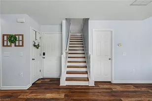 110 Goldfinch Ave, Greensboro, NC 27409 - Photo 10