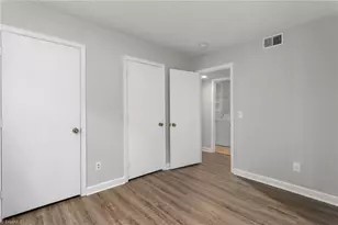 5645 Hornaday Rd, Greensboro, NC 27409 - Photo 12