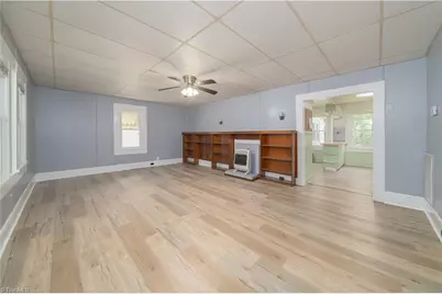 115 E Main Street, Jonesville, NC 28642 - Photo 8