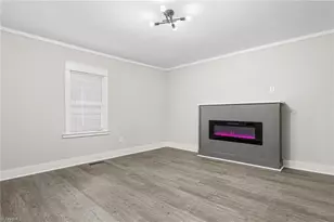 911 Williams St, Eden, NC 27288 - Photo 6