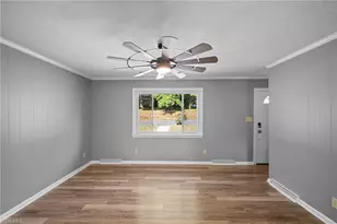 26 Eastside Dr, Lexington, NC 27292 - Photo 10