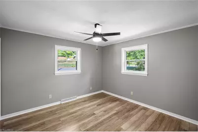 26 Eastside Drive, Lexington, NC 27292 - Photo 32