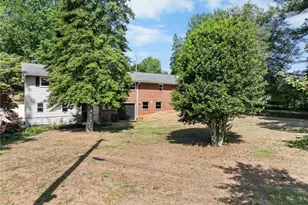 26 Eastside Dr, Lexington, NC 27292 - Photo 4