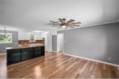 26 Eastside Drive, Lexington, NC 27292 - Photo 8