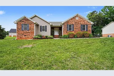 125 Gumtree Court, Mocksville, NC 27028 - Photo 6