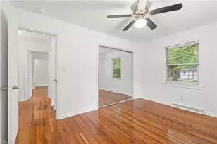 1410 Wiltshire St, High Point, NC 27265 - Photo 22