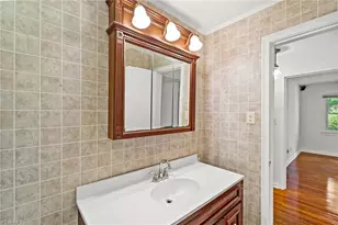 1410 Wiltshire St, High Point, NC 27265 - Photo 20