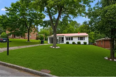 1410 Wiltshire Street, High Point, NC 27265 - Photo 2