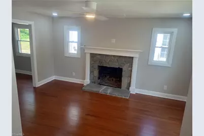 1008 E Side Drive, Greensboro, NC 27406 - Photo 4