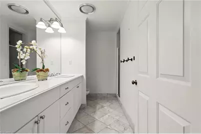 633 Huntington Drive, High Point, NC 27262 - Photo 22