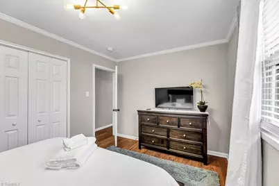 1852 Villa Drive, Greensboro, NC 27403 - Photo 18