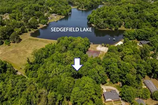 2621 W Woodlyn Way, Greensboro, NC 27407 - Photo 18
