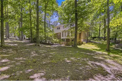 2621 W Woodlyn Way, Greensboro, NC 27407 - Photo 32