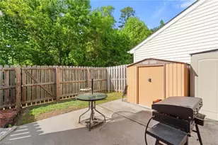 2037 Water Stone Ln, High Point, NC 27265 - Photo 32