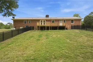 2127 Stoney Creek Church Rd, Burlington, NC 27217 - Photo 24
