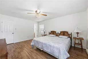 2127 Stoney Creek Church Rd, Burlington, NC 27217 - Photo 10