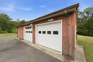 2127 Stoney Creek Church Rd, Burlington, NC 27217 - Photo 26