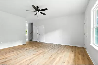 1911 Allyson Avenue, Greensboro, NC 27405 - Photo 6
