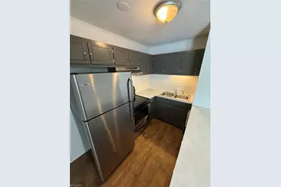 1426 Glade Street #7, Winston-Salem, NC 27101 - Photo 4