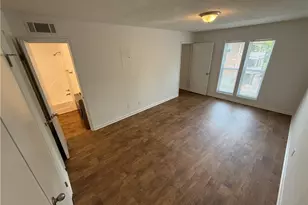 1426 Glade St, Winston-Salem, NC 27101 - Photo 6