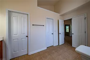 122 Kentland Ridge Dr, Kernersville, NC 27284 - Photo 32