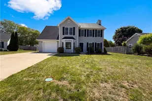135 Brookgreen Ct, Kernersville, NC 27284 - Photo 1