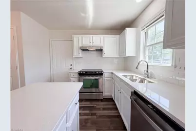 135 Brookgreen Court, Kernersville, NC 27284 - Photo 10