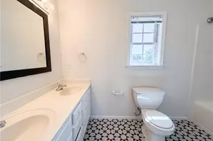 135 Brookgreen Ct, Kernersville, NC 27284 - Photo 12