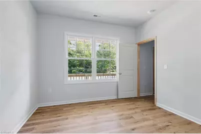 1913 Allyson Avenue, Greensboro, NC 27405 - Photo 10