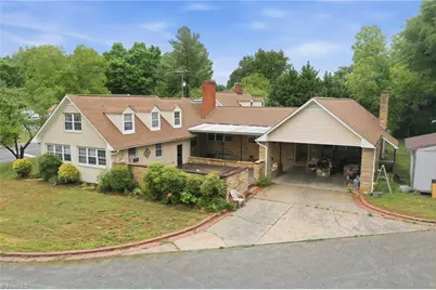 309 Springwood Avenue, Gibsonville, NC 27249 - Photo 2