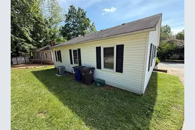 651 S Sunset Drive, Winston-Salem, NC 27103 - Photo 2