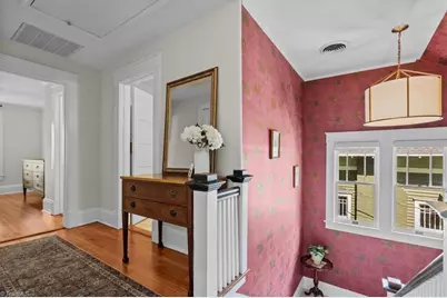 305 E Hendrix Street, Greensboro, NC 27401 - Photo 18