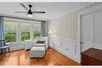 305 E Hendrix Street, Greensboro, NC 27401 - Photo 20