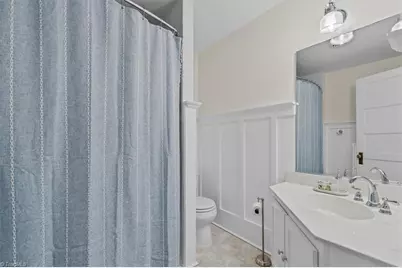 305 E Hendrix Street, Greensboro, NC 27401 - Photo 24