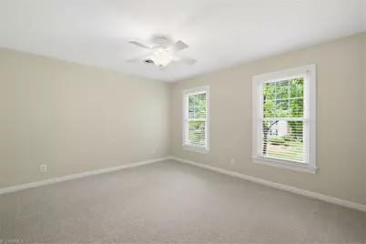 4602 Forest Glen Road, Greensboro, NC 27410 - Photo 22