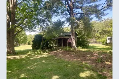 180 Sharmill Drive, Reidsville, NC 27320 - Photo 4